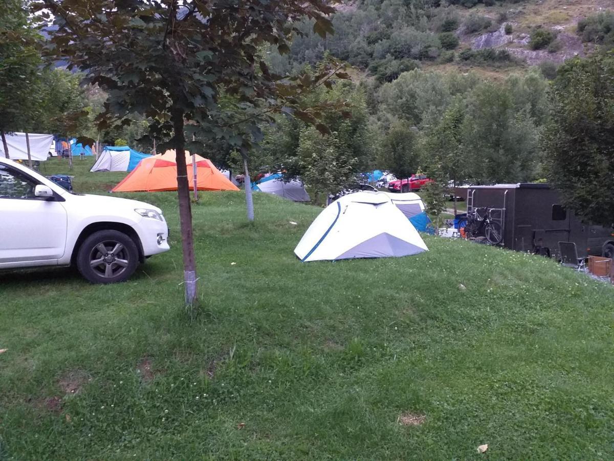 Camping Riu Gelat 호텔 에스포트 외부 사진