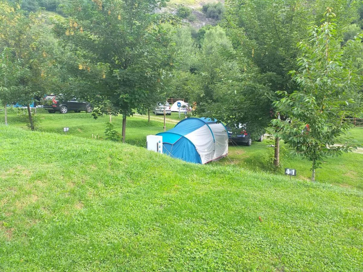 Camping Riu Gelat 호텔 에스포트 외부 사진