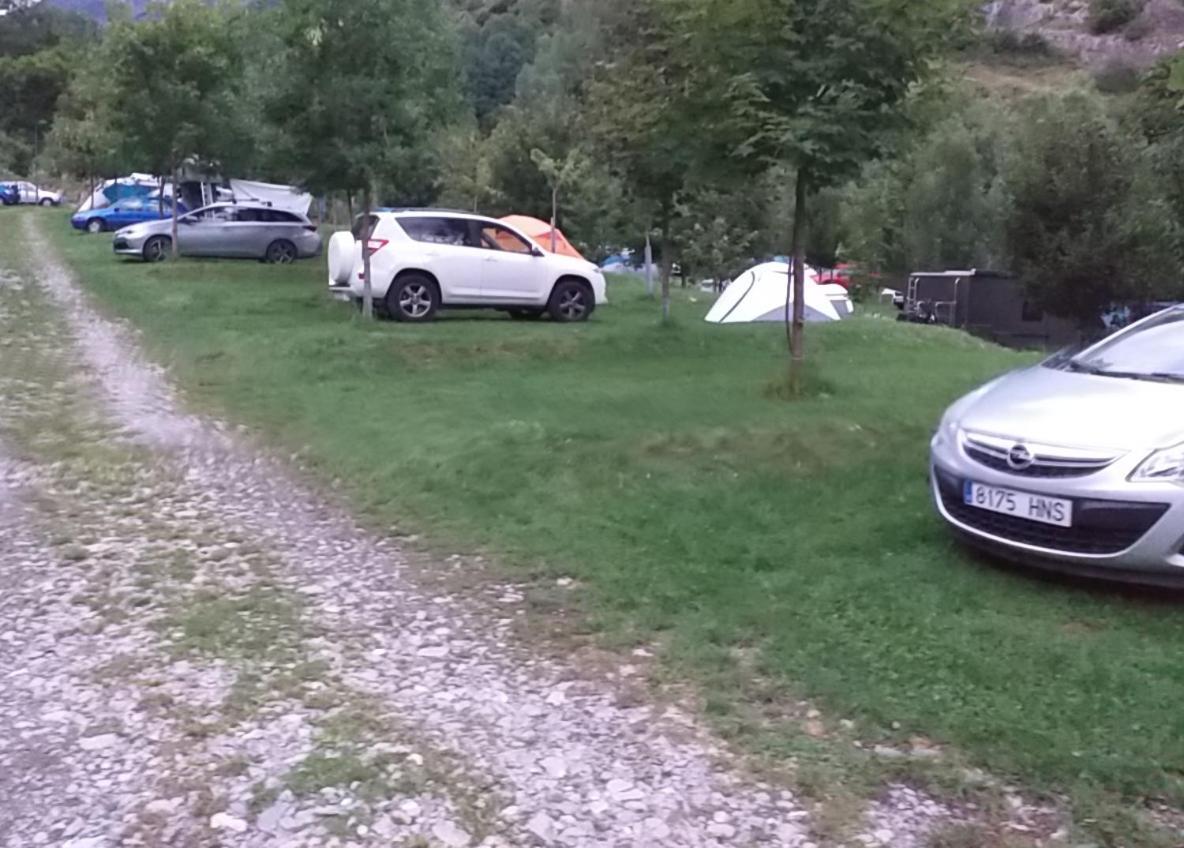 Camping Riu Gelat 호텔 에스포트 외부 사진