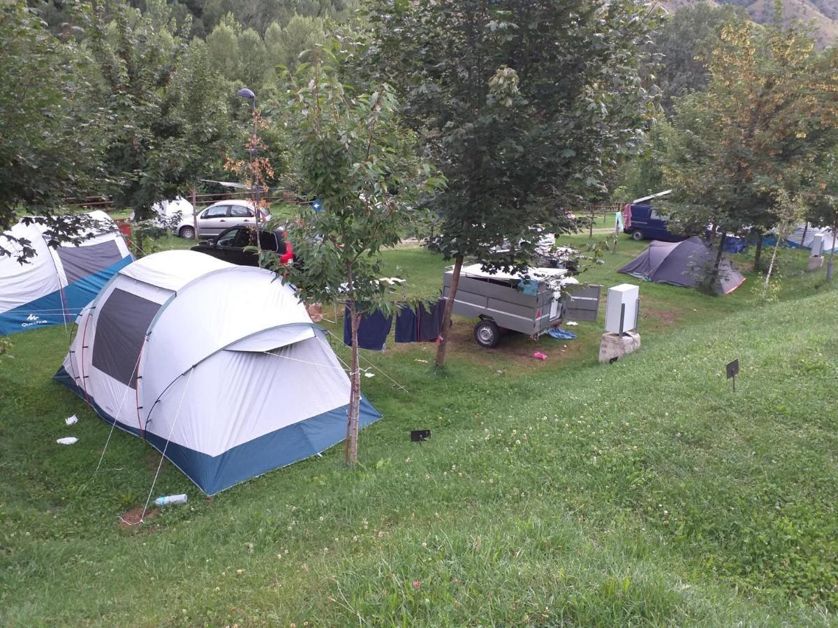 Camping Riu Gelat 호텔 에스포트 외부 사진
