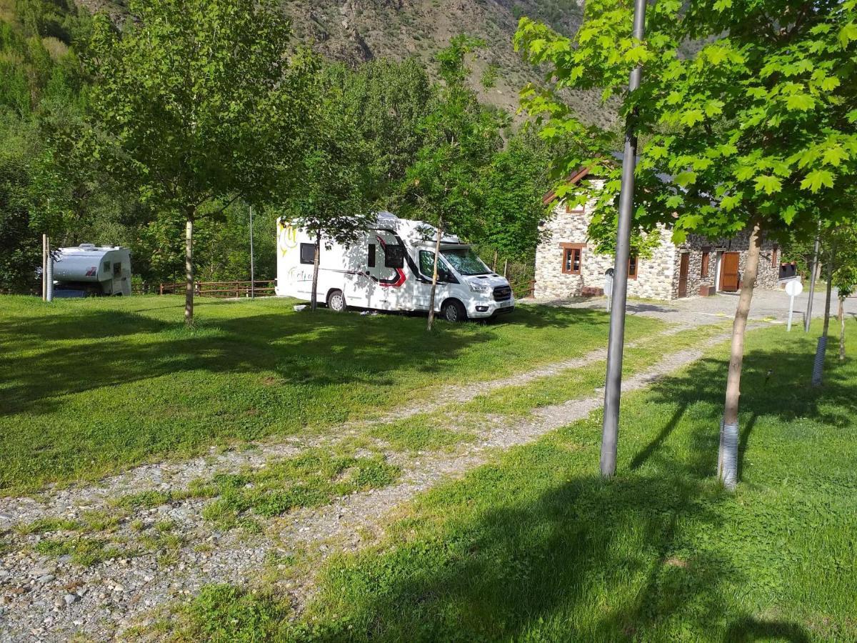 Camping Riu Gelat 호텔 에스포트 외부 사진